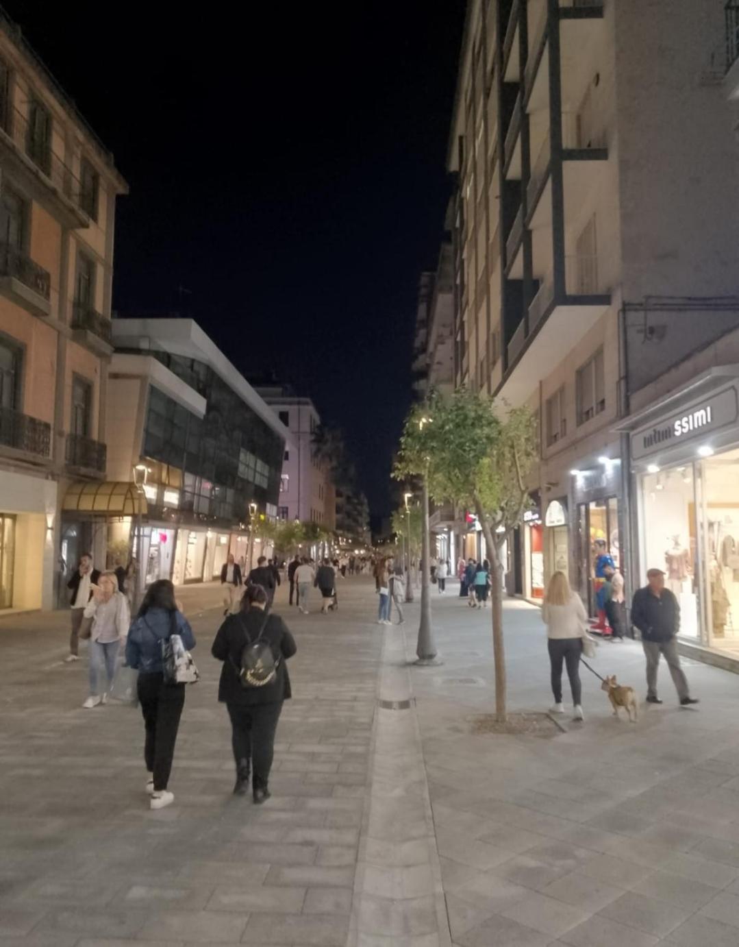 Casa Vacanza La Maison De Losyram Art Salerno Esterno foto
